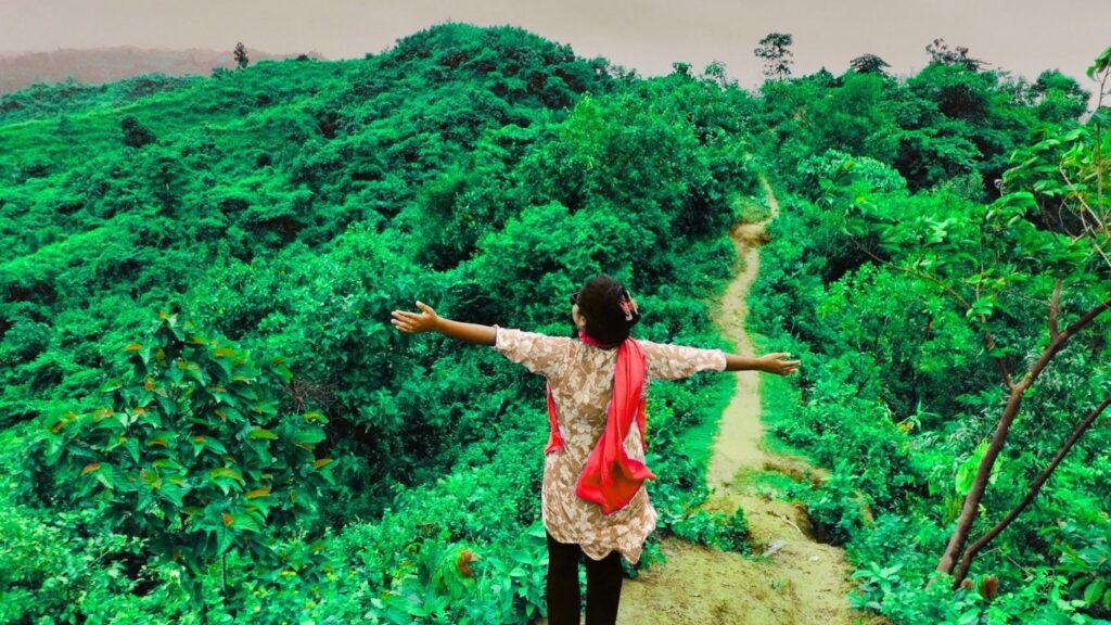 হিমছড়ির প্রাকৃতিক সৌন্দর্য